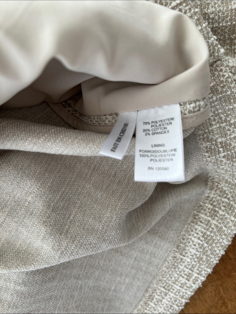 Amanda & Chelsea Size Small Cropped Cream Bouclé Button-Front Women's Jacket - Picture 3 of 7